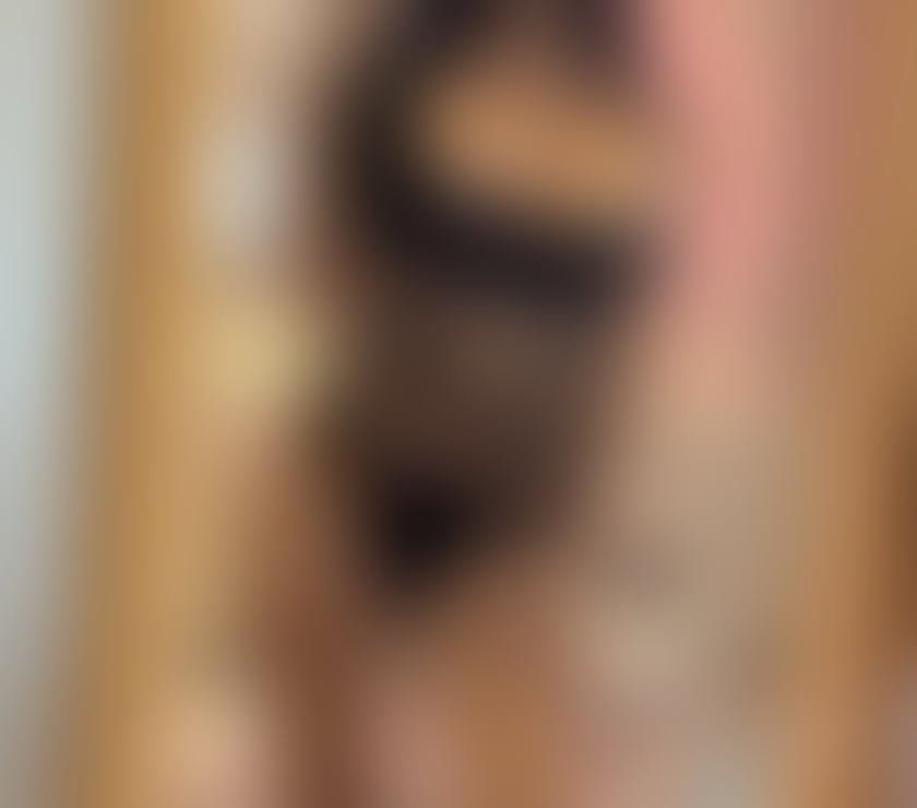 Escorts and Massages Campbell Park Newcastle Upon Milton Keynes - Photos for Jullia New in your city incall party