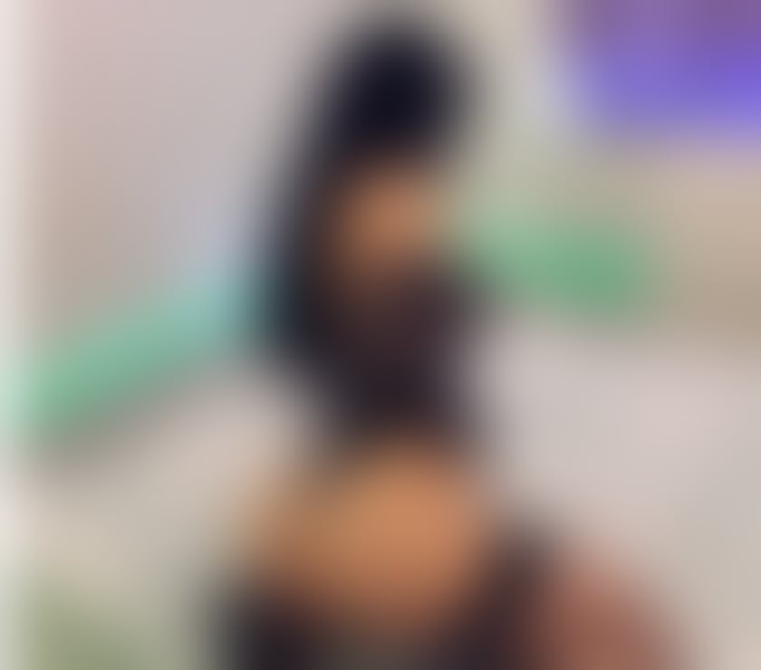 Escorts and Massages Campbell Park Newcastle Upon Milton Keynes - Photos for Julia New in your city incall party