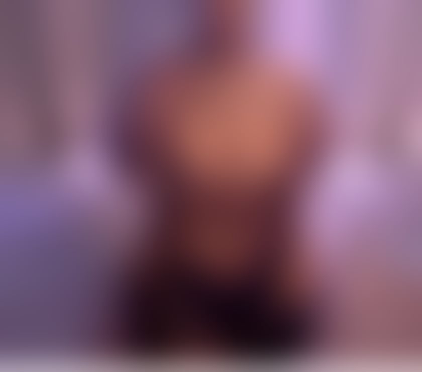 Escorts Kent Canterbury - Photos for Abbey Wood tour