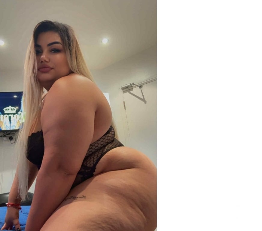 Escorts North London Tottenham - North London - Photos for Chubby ajlin x big ass 💋