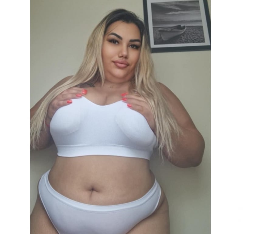 Escorts North London Tottenham - North London - Photos for Chubby ajlin x big ass 💋