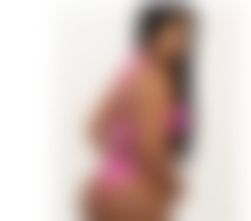 Escorts South West London Wimbledon - South West London - Photos for Brunette Brazilian best OWO 🫦