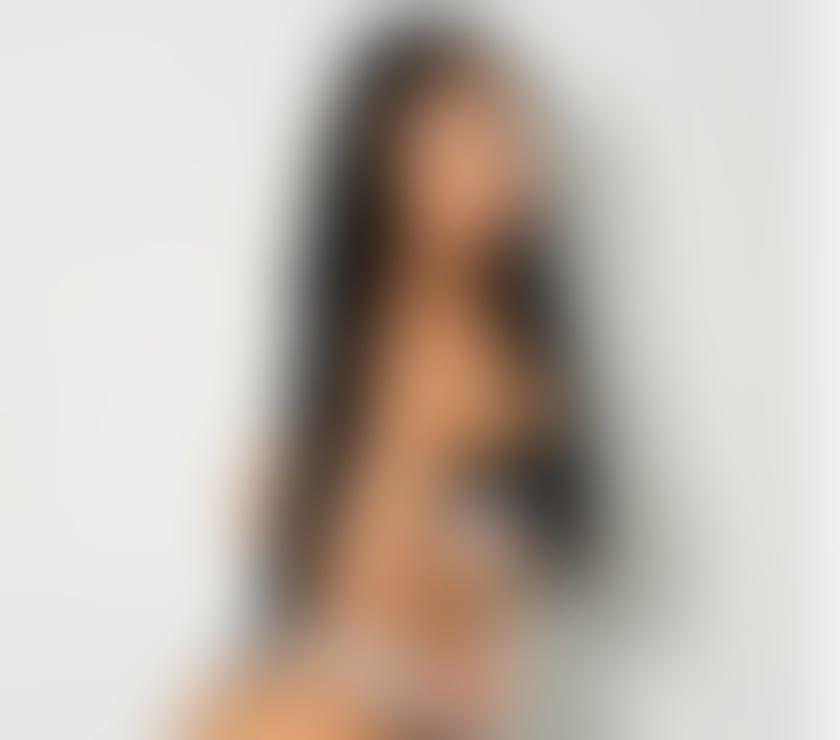 Escorts South East London Croydon - Photos for Luna — Brazilian 🇧🇷 | SLIM, Feminine CROYDON