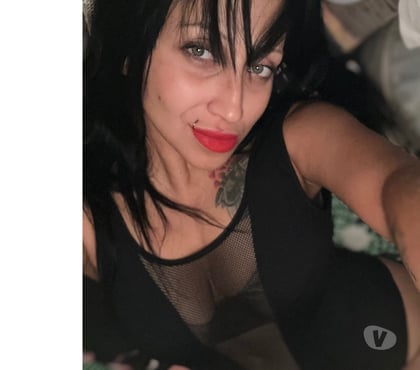 Escorts Birmingham City Centre Birmingham - Photos for Escort service playful mood 🤯 licking honey girl