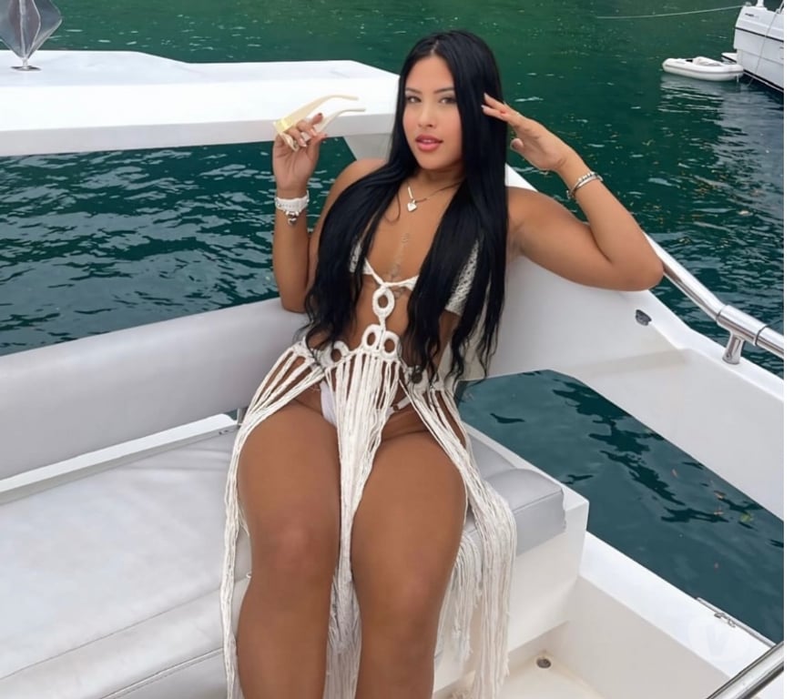 Escorts Surrey Spelthorne - Photos for 💘Bia Brazilian new in town NO RUSH💘