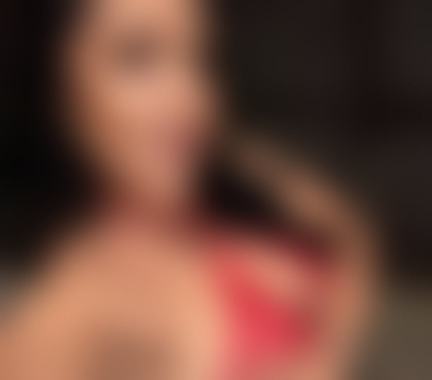 JULIA ❤️NEW❤️PARTY GIRLS ❤️