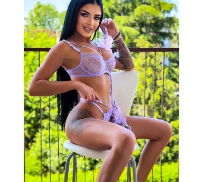 Escorts East London Seven Kings - East London - Photos for 💝🎉24hr New party girl incall&outcall🎉💝