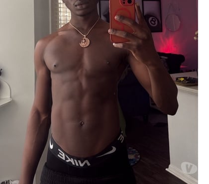 Gay Escorts Wallsend North Tyneside - Photos for Massager top black