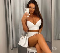 🆂🆄🅿🅴🆁 🅷🅾🆃 🅱🅾🅳🆈