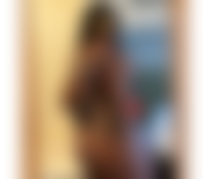 Brazilian brunette with silicone 🇧🇷🇧🇷🌶️