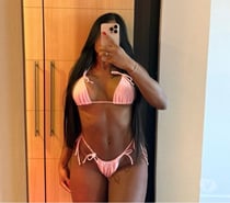 Brazilian brunette with silicone 🇧🇷🇧🇷🌶️