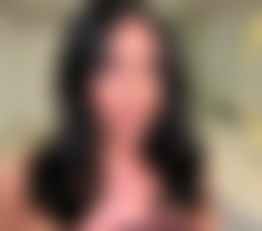 Photos for FLAVIA 🧚‍♀️💯 🍒 TOP GIRL 🍒 NEW IN CAMDEN