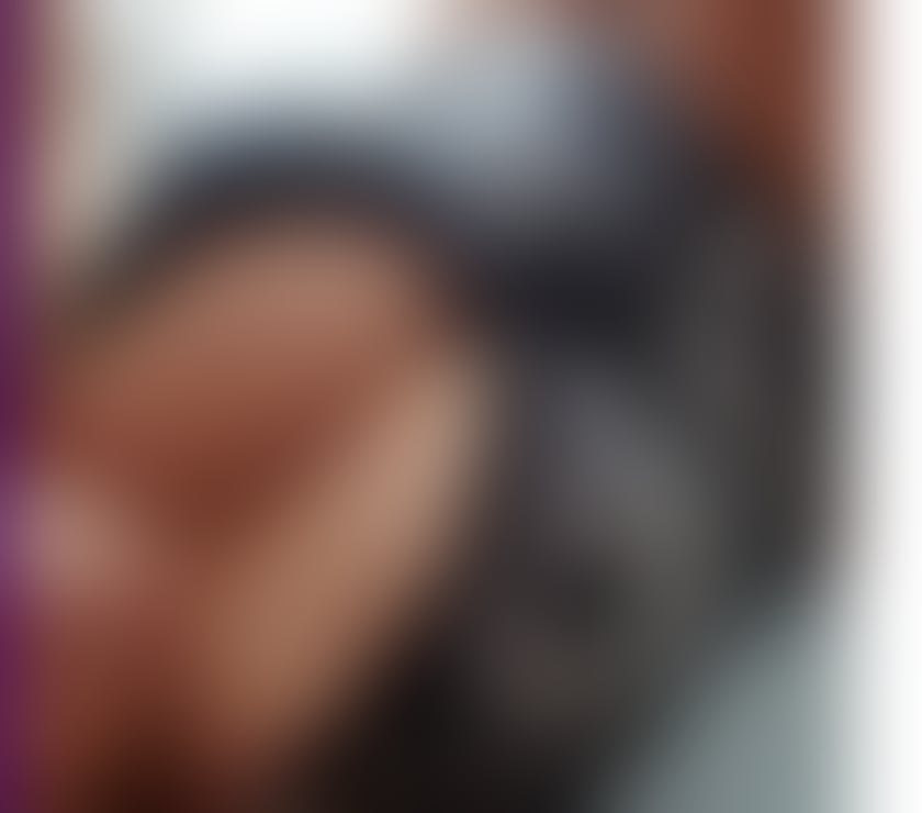 Escorts Hampshire Winchester - Photos for Brand new English tanned mature lovely on tour