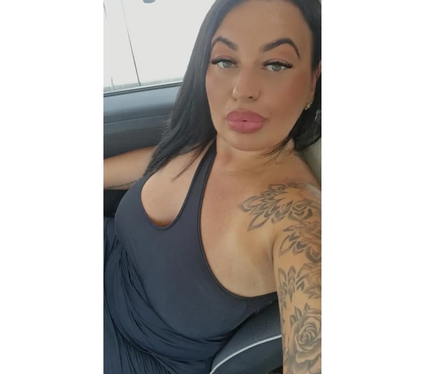 Escorts East London Newham - Photos for Jessica DIRTY WILD SLOPPY BJ NEW IN E16 😛😈