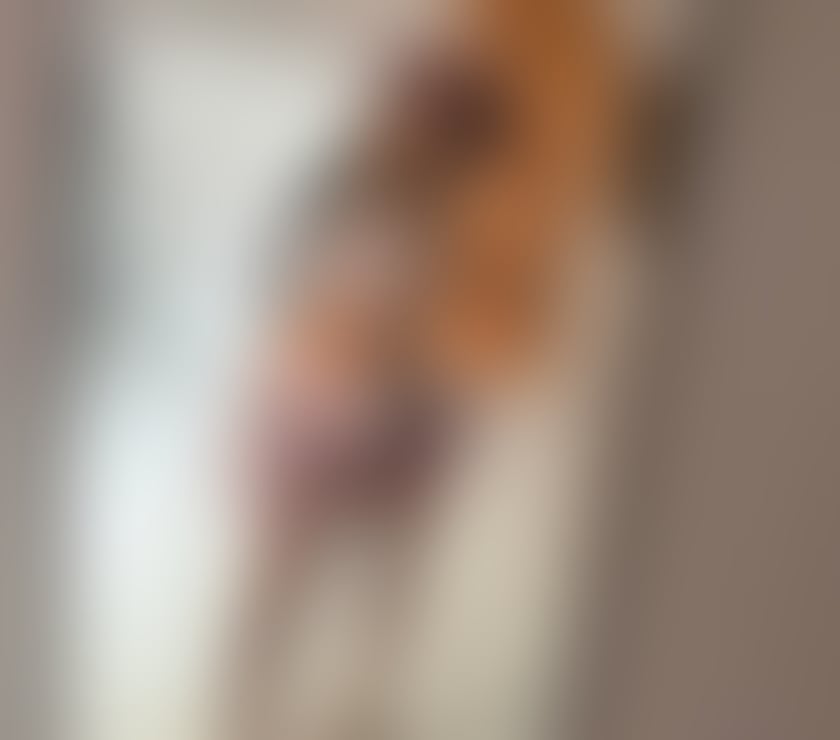 Escorts Belfast City Centre (South) Belfast - Photos for Hello babe call me for good service party