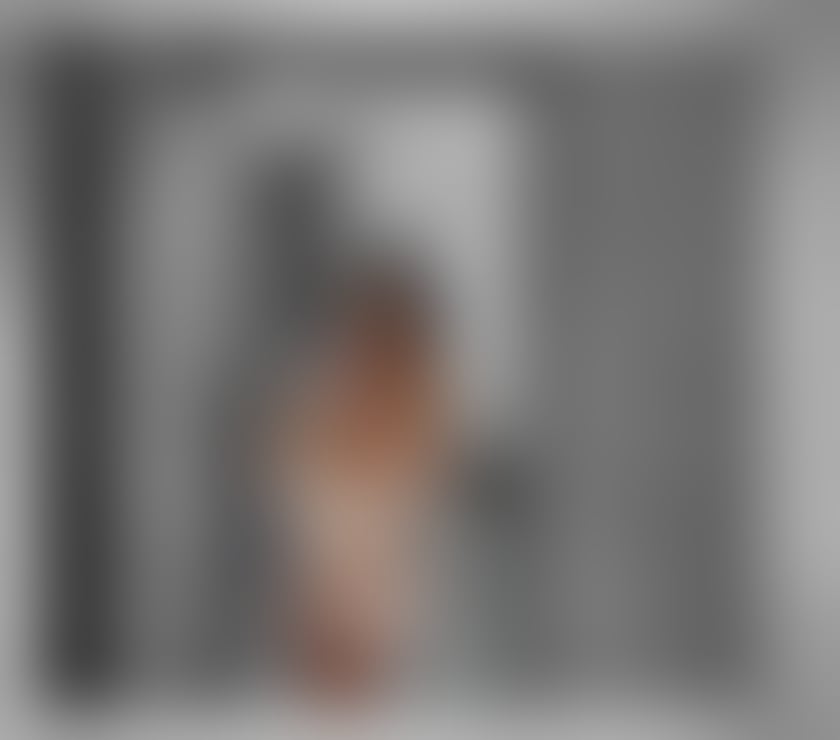 Escorts Belfast City Centre (South) Belfast - Photos for Hi I’m Ella New in Town Call me for party