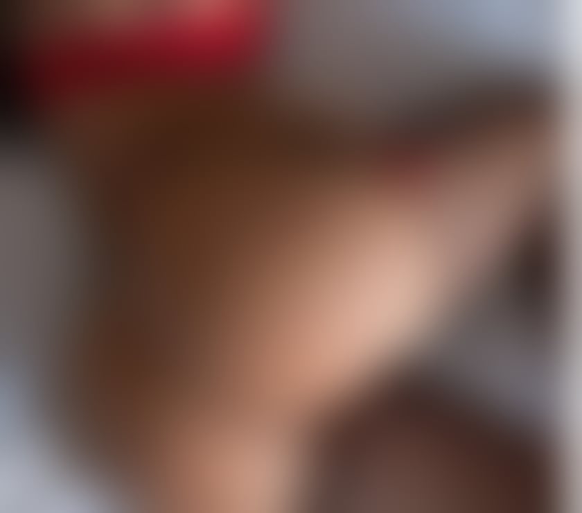 Escorts Belfast City Centre (South) Belfast - Photos for Hi I’m Ella New in Town Call me for party