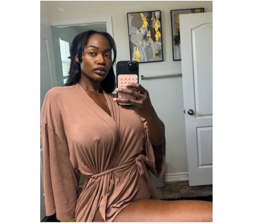 Escorts Wiltshire Swindon - Photos for 🍑STUNNING BOMBSHELL🍑NOW PRETTY💯PARTY LADY