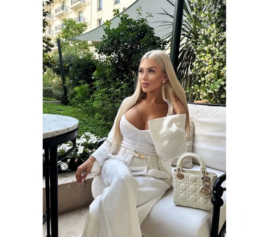 Escorts Kent Medway - Kent - Photos for OUTCALL ONLY⚠️BEST-PARTY-BEST SERVICE 2️⃣4️⃣