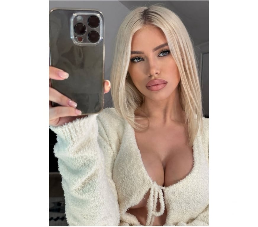 Escorts Kent Medway - Kent - Photos for Karla🔞Best service🔞ONLY OUTCALLS🔞😈