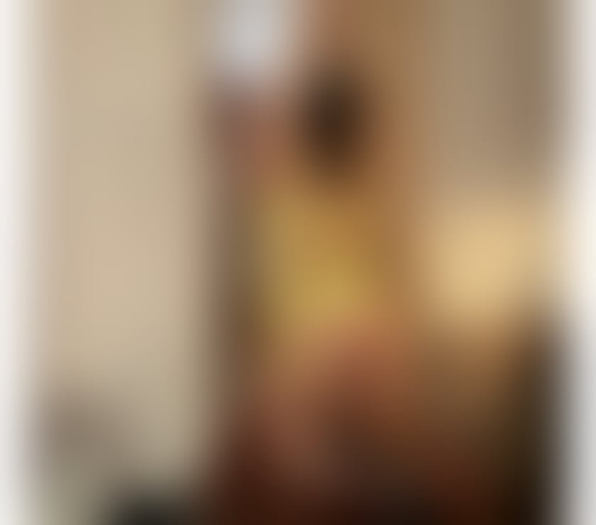 Escorts West Yorkshire Leeds - Photos for Laura new here incall and outcall