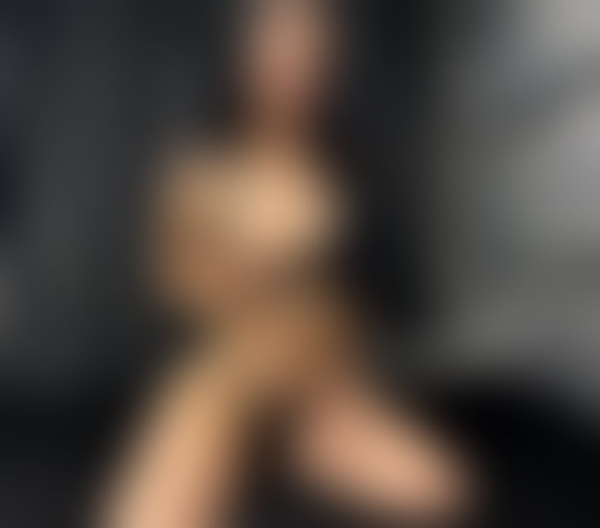  Escorts Belfast City Centre (South) Belfast - Photos for Hi boy's New in Town call mea for good party