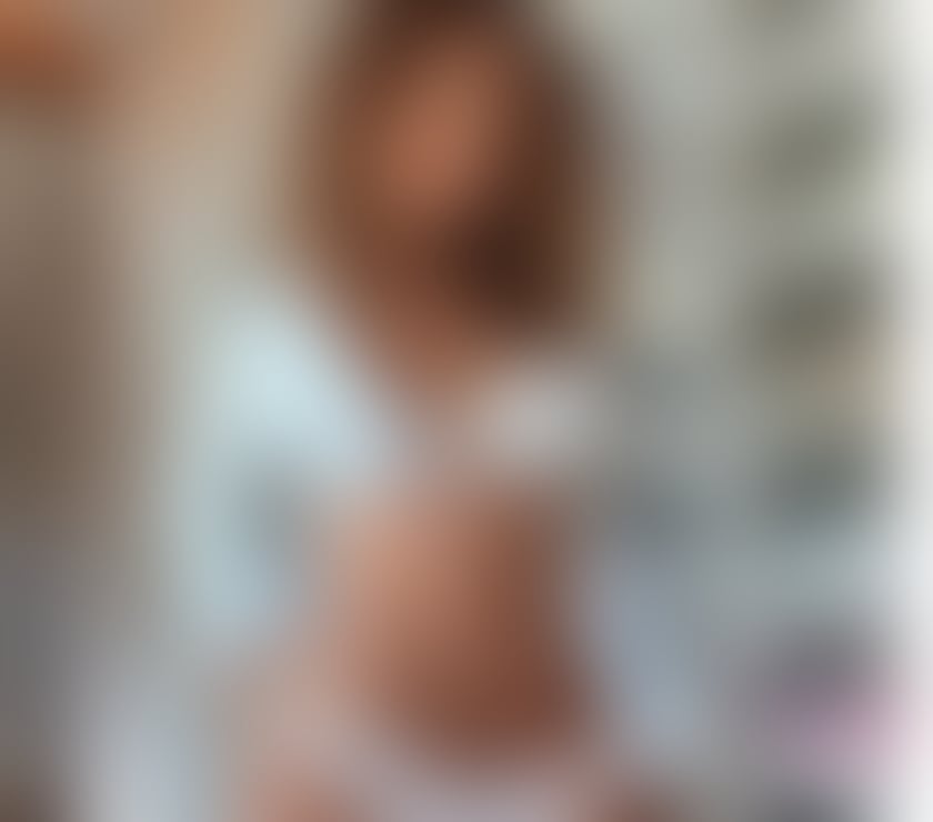 Escorts Aldershot Rushmoor - Photos for Latina party girls