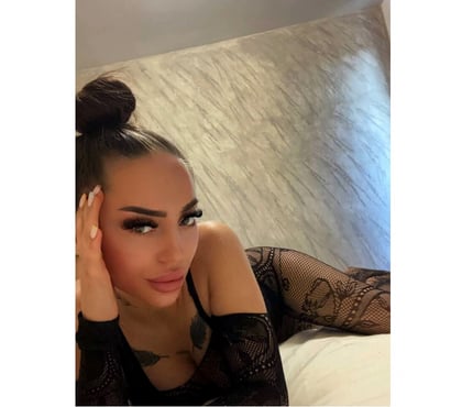 Escorts and Massages Cheltenham Town Centre Cheltenham - Photos for 100% i,m Ella💖Just Outcalls ! slim ! top ! sexy‼️