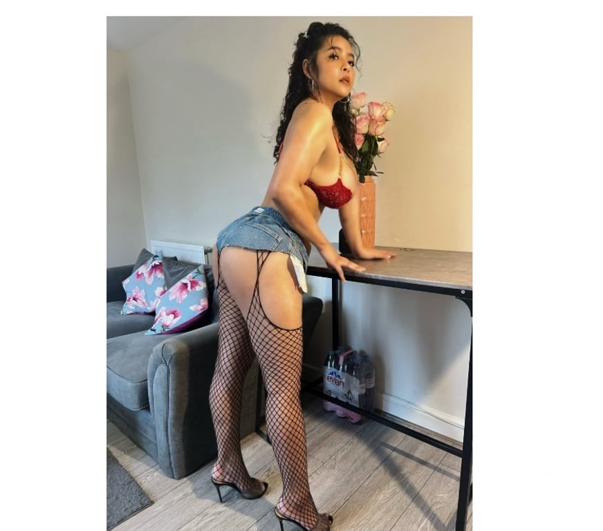 Escorts Essex Thurrock - Essex - Photos for INDEPENDENT Bowvy ASIAN THAI THAILAND GIRL 07513810975
