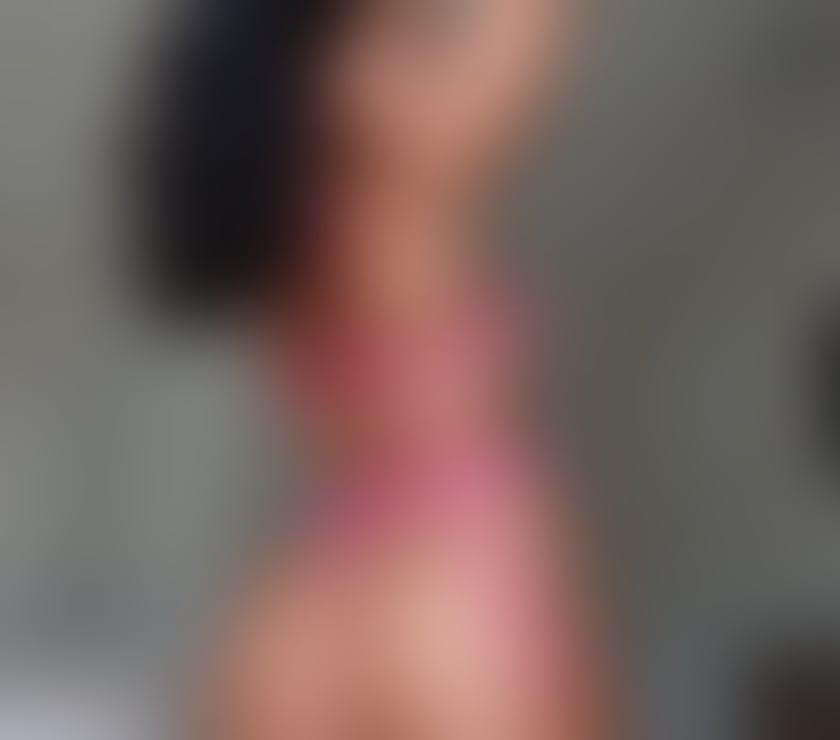 Escorts East London Canning Town Station - East London - Photos for LANA THE BEST PARTY