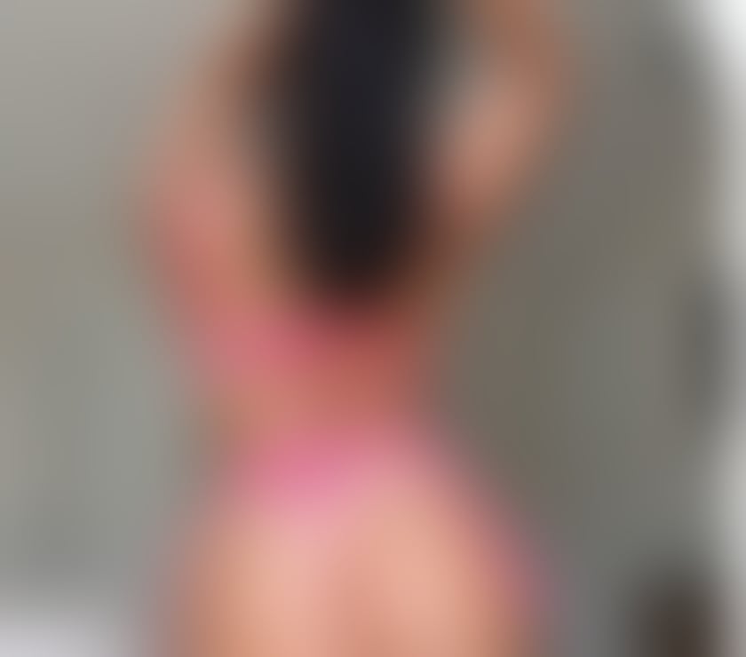 Escorts East London Canning Town Station - East London - Photos for LANA THE BEST PARTY