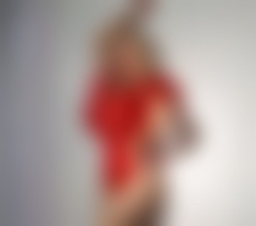 Escorts West Sussex Crawley - Photos for NEW EMMA🫦HOT END FRIENDLY💯PARTY🥂OUTCALL