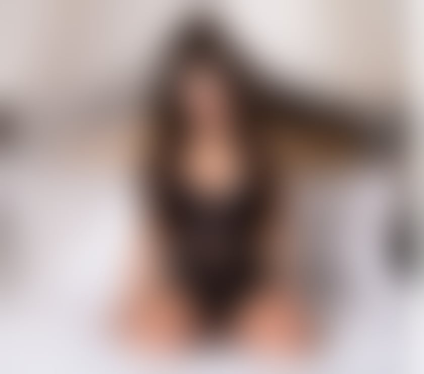 Escorts Thornton Heath Croydon - Photos for Brazilian 🇧🇷 | Charming, Mature & Feminine CR7