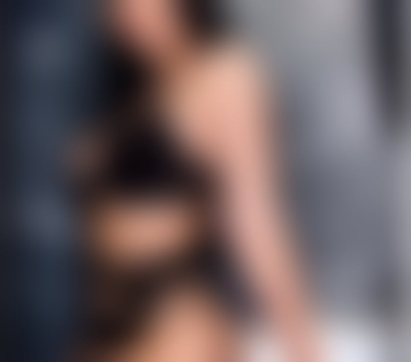 Escorts West Sussex Crawley - Photos for Amy new girl in town 😍 🎉PARTY 💕 No rush 😘❤️