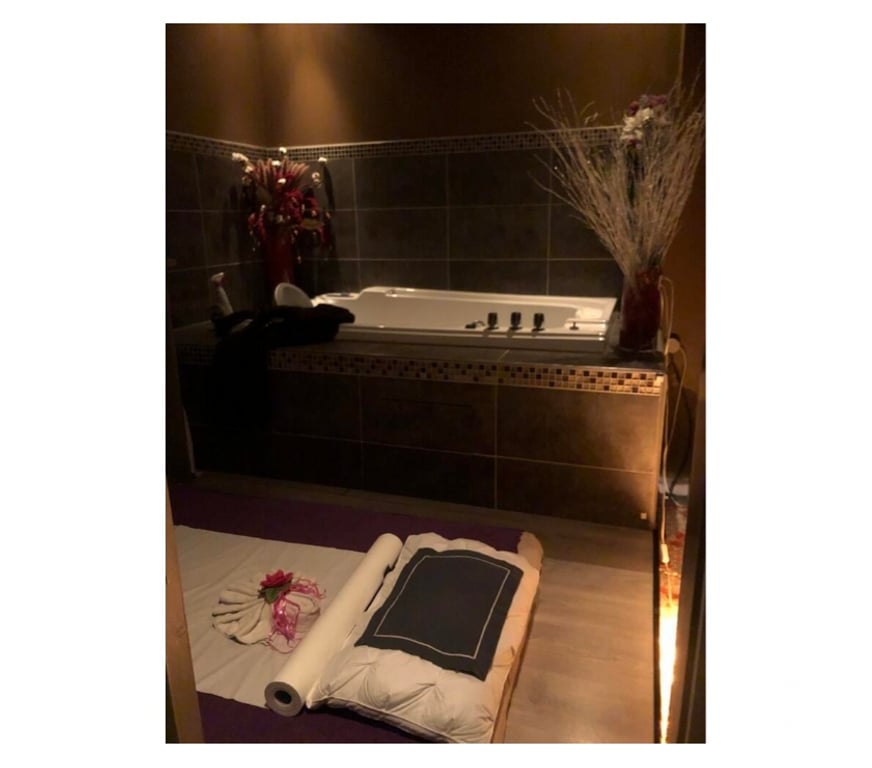 Full body massage Derbyshire Derby - Photos for Wellness massage