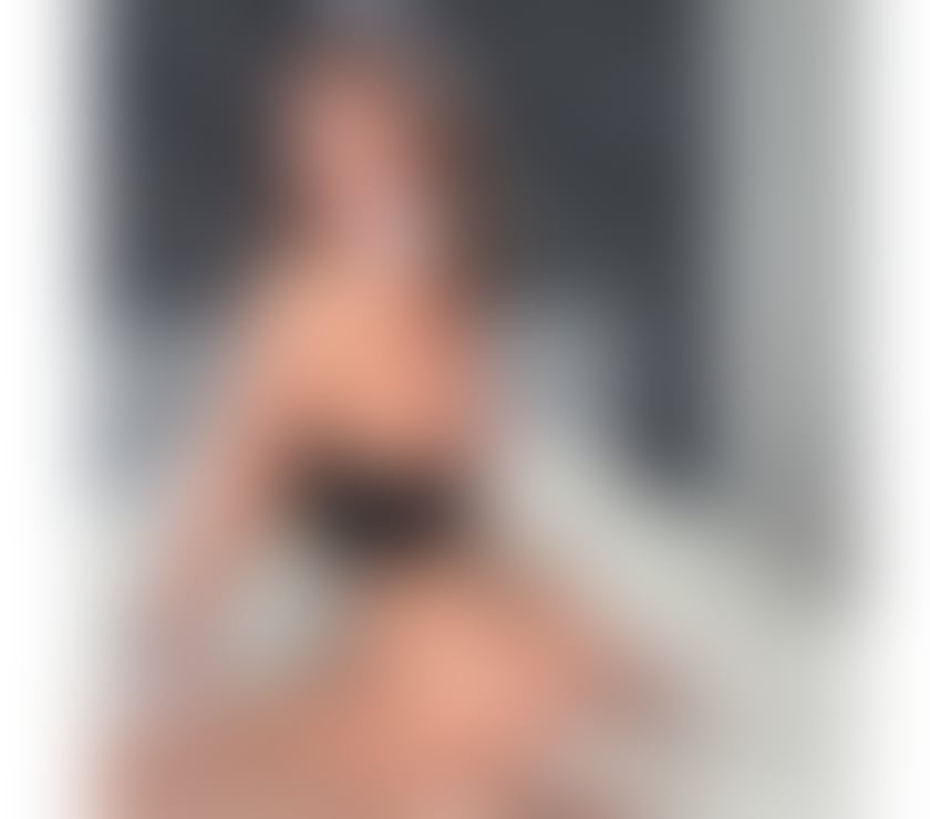 Escorts West Sussex Crawley - Photos for 🔥NEW IN THE CITY🔥 FIESTA 🔥P4RTY 🔥