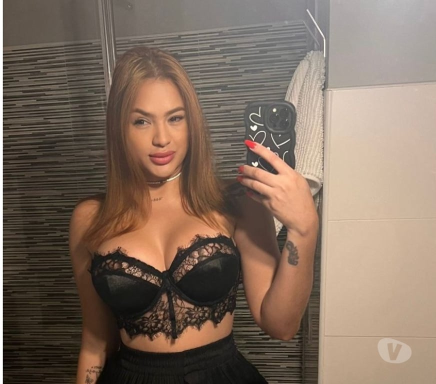 Escorts South East London East Croydon (Tramlink) Station - South East London - Photos for Croydon 🇧🇷🇨🇱 | Adventurous, Sweet & Fun