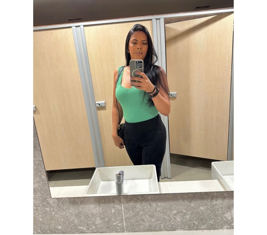 Trans Escorts Antrim and Newtownabbey Belfast - Antrim and Newtownabbey - Photos for THAISA TS, Latina, new in town, incall and outcall service.