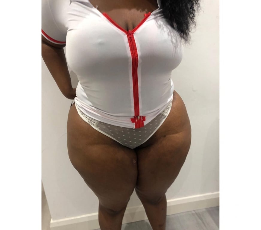 Escorts East London Canning Town - East London - Photos for Big bum blue big booty unlimited fun