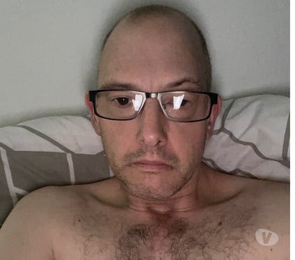 Swingers Community Cranleigh Waverley - Photos for Bi curious guy looking for bi training