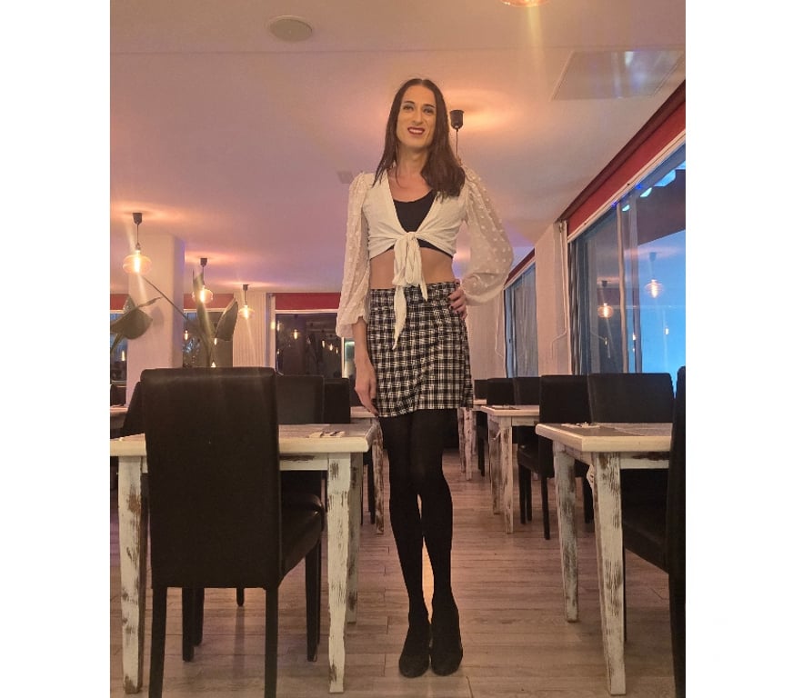 Trans Escorts West Midlands Birmingham - Photos for Tall & hung sub femmie is available!😍 No older than 50!