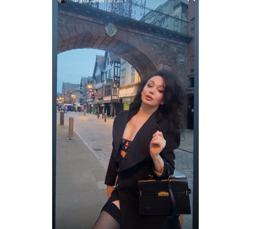 Escorts Cheshire West and Chester Chester Business Park - Cheshire West and Chester - Photos for SKILLED MILF TRNS ADORA 🟨🟧🟥LAST DAY