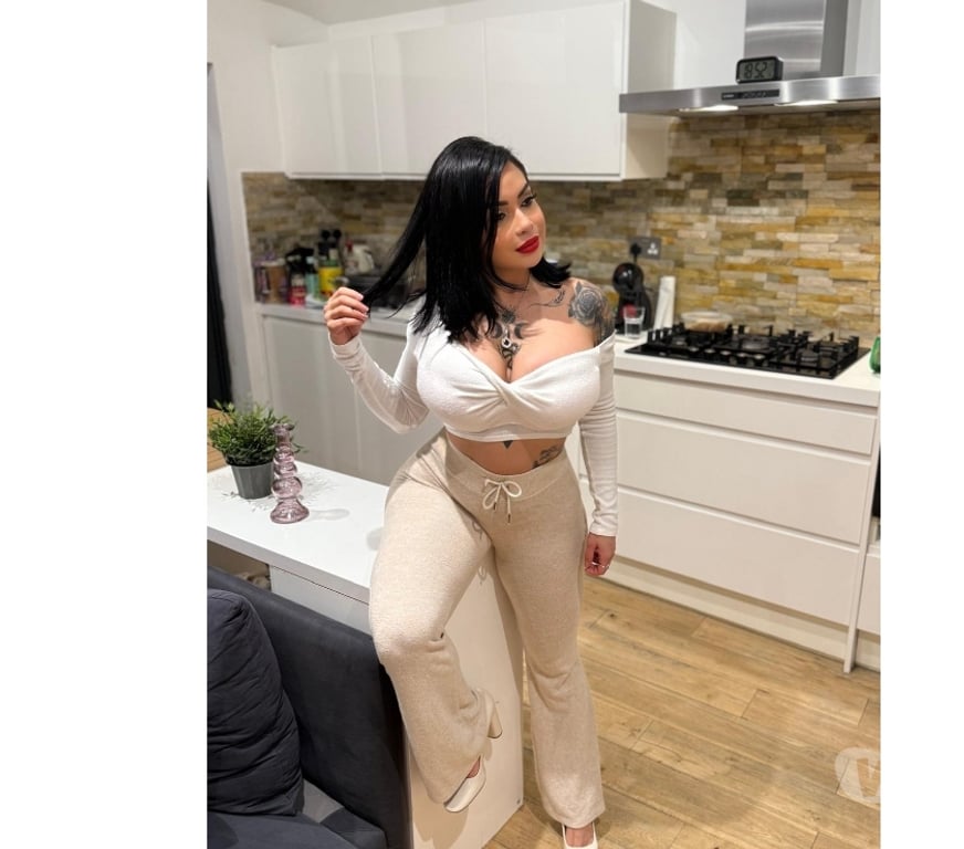 Escorts Hertfordshire Watford - Photos for Antonela very hot