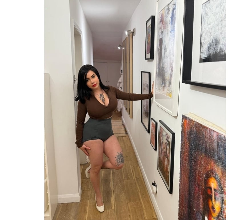 Escorts Hertfordshire Watford - Photos for Antonela very hot