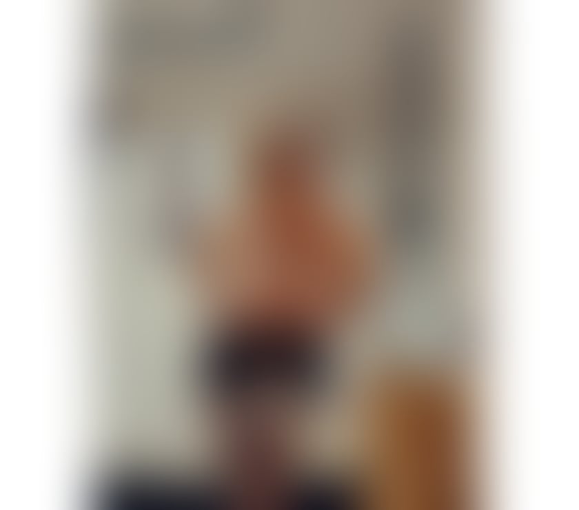 Escorts Hull Hull City Centre - Hull - Photos for Luxury The Perfect Package Krysstal Trans And Travel