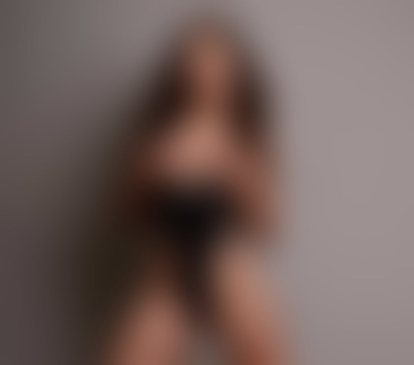 Escorts and Massages Aldgate East Station East London - Photos for Elegant & Mysterious Style 🇧🇷🌙 ALDGATE E1