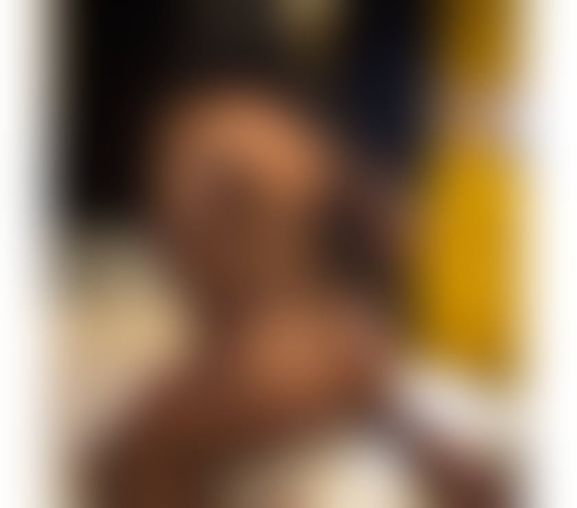 Trans Escorts West London Shepherd`s Bush - West London - Photos for Shakira Brazil brunette 21 cm big performs massage available