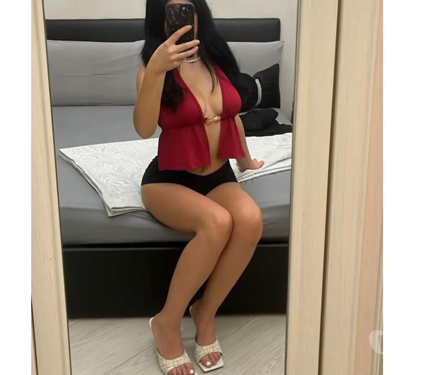 Escorts East London East Ham - East London - Photos for ❤💥NEW IN TOWN 💥HORNY AND PARTY 2GETHER