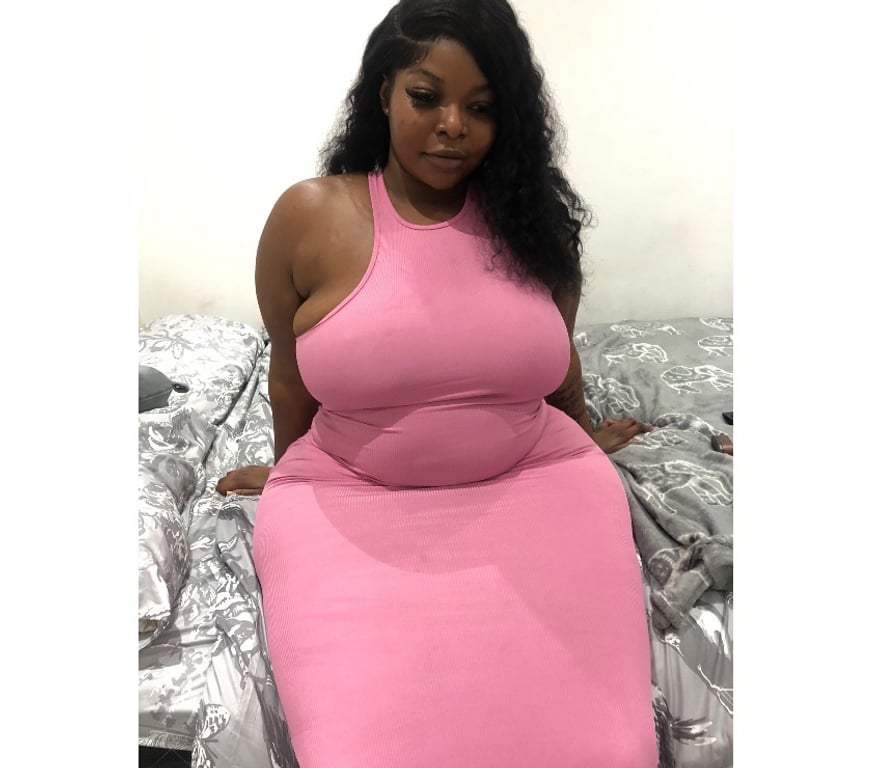 Escorts West Yorkshire Leeds - Photos for Big back Blue big booty model unlimited fun with the best