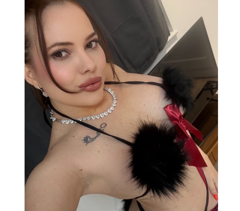 Escorts Derbyshire Derby - Photos for 🍒Naughty Lara 🪩 🔝HOTTEST 🔝SLIM🔞 Party 24h